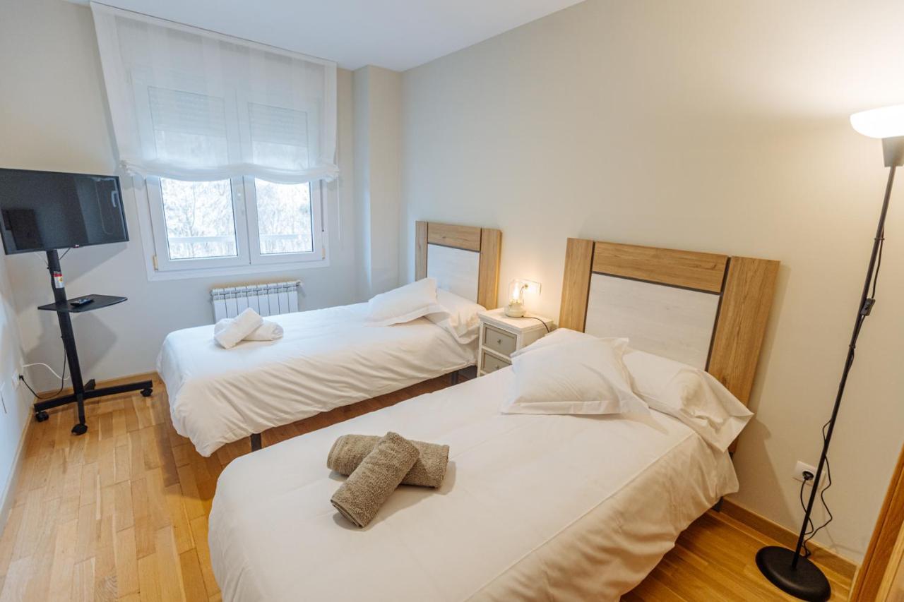 Apartamento Turistico Nanielles Sella Playa - Vut 3050As Ribadesella Bagian luar foto